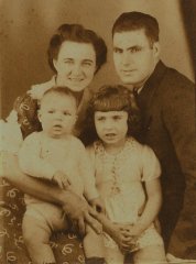 Clara & Raymond Smith with Bobby &  Darlene.jpg
